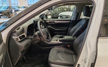 Toyota Highlander, 2025 год, 6 800 000 рублей, 9 фотография