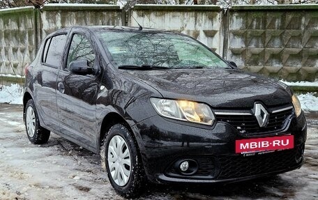 Renault Sandero II рестайлинг, 2017 год, 875 000 рублей, 12 фотография