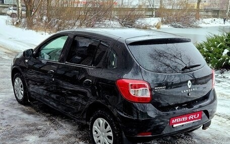 Renault Sandero II рестайлинг, 2017 год, 875 000 рублей, 6 фотография