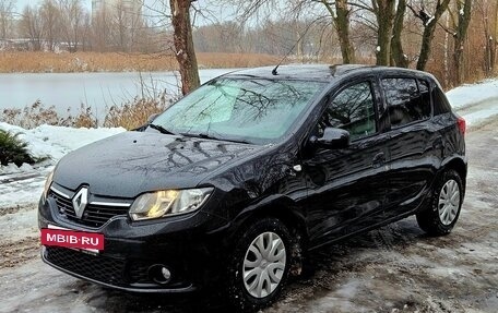 Renault Sandero II рестайлинг, 2017 год, 875 000 рублей, 4 фотография