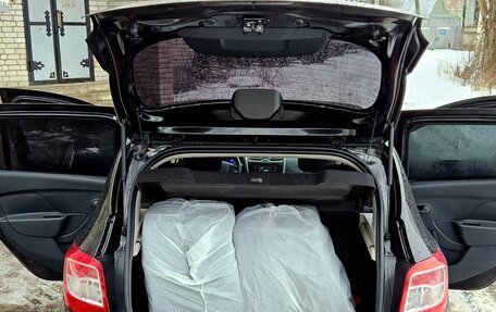 Renault Sandero II рестайлинг, 2017 год, 875 000 рублей, 29 фотография