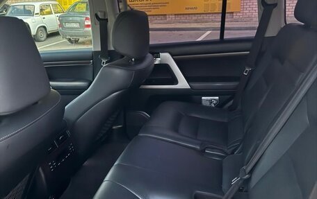 Toyota Land Cruiser 200, 2019 год, 5 900 000 рублей, 8 фотография