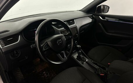 Skoda Octavia, 2019 год, 1 799 000 рублей, 9 фотография