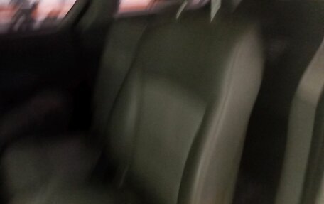 Hyundai Grand Starex Grand Starex I рестайлинг 2, 2011 год, 1 299 000 рублей, 9 фотография