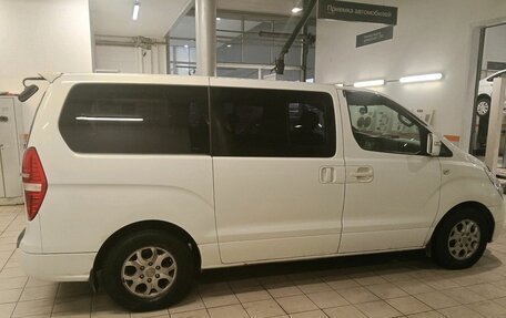 Hyundai Grand Starex Grand Starex I рестайлинг 2, 2011 год, 1 299 000 рублей, 4 фотография