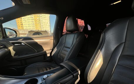 Lexus RX IV рестайлинг, 2017 год, 4 299 000 рублей, 13 фотография