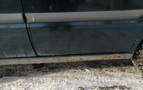 Mazda 626, 1998 год, 230 000 рублей, 18 фотография