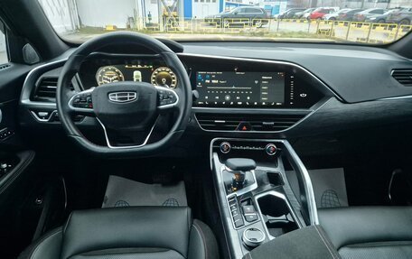 Geely Tugella FY11, 2022 год, 2 695 000 рублей, 17 фотография