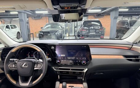 Lexus RX IV рестайлинг, 2023 год, 11 600 000 рублей, 7 фотография