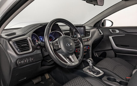 KIA cee'd III, 2019 год, 1 625 000 рублей, 15 фотография