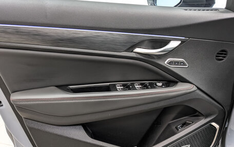 Geely Tugella FY11, 2023 год, 2 950 000 рублей, 19 фотография