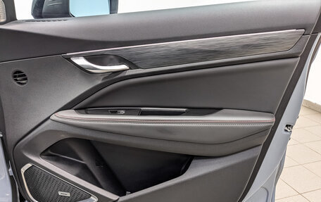 Geely Tugella FY11, 2023 год, 2 950 000 рублей, 25 фотография