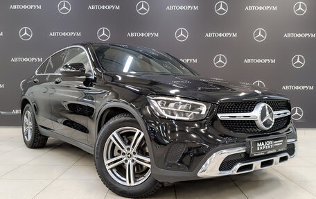 Mercedes-Benz GLC Coupe, 2022 год, 6 450 000 рублей, 3 фотография
