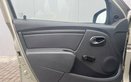 Renault Logan I, 2014 год, 640 000 рублей, 14 фотография