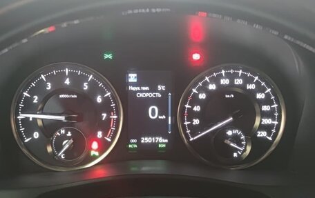 Toyota Alphard III, 2019 год, 4 950 000 рублей, 3 фотография