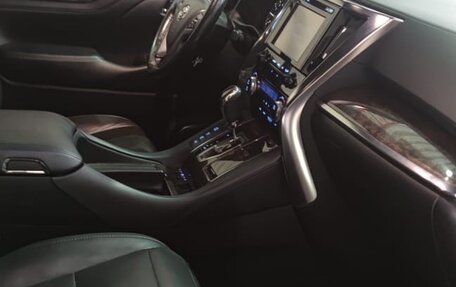 Toyota Alphard III, 2019 год, 4 950 000 рублей, 5 фотография