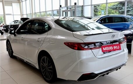 Toyota Camry, 2025 год, 4 000 000 рублей, 5 фотография