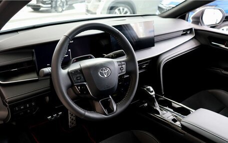 Toyota Camry, 2025 год, 4 000 000 рублей, 11 фотография