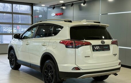 Toyota RAV4, 2016 год, 2 255 000 рублей, 4 фотография