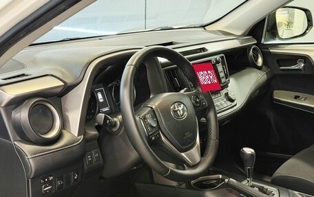 Toyota RAV4, 2016 год, 2 255 000 рублей, 7 фотография