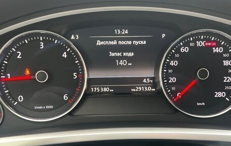 Volkswagen Touareg III, 2012 год, 2 220 000 рублей, 36 фотография