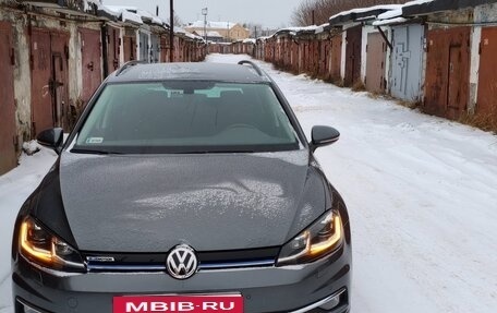 Volkswagen Golf VII, 2020 год, 2 100 000 рублей, 8 фотография