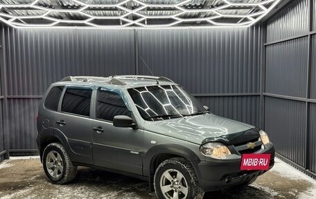 Chevrolet Niva I рестайлинг, 2011 год, 539 000 рублей, 3 фотография
