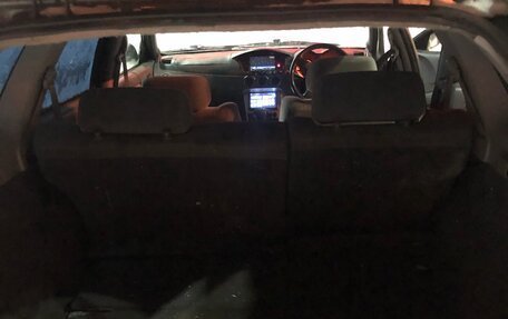 Nissan Avenir II, 2000 год, 190 000 рублей, 11 фотография