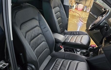 Volkswagen Tiguan II, 2021 год, 3 500 000 рублей, 19 фотография