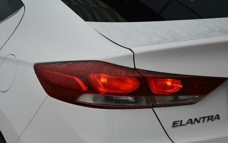 Hyundai Elantra VI рестайлинг, 2018 год, 1 749 000 рублей, 10 фотография