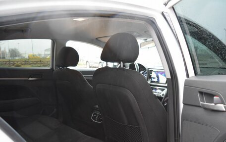 Hyundai Elantra VI рестайлинг, 2018 год, 1 749 000 рублей, 15 фотография