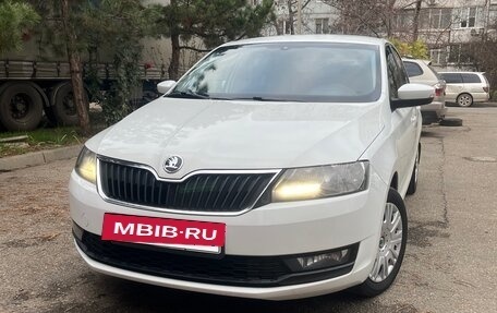 Skoda Rapid I, 2017 год, 900 000 рублей, 2 фотография