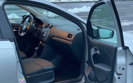 Volkswagen Polo VI (EU Market), 2020 год, 1 300 000 рублей, 11 фотография