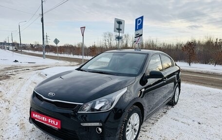 KIA Rio IV, 2019 год, 1 690 000 рублей, 2 фотография