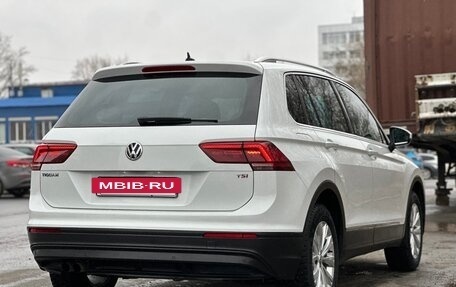Volkswagen Tiguan II, 2017 год, 1 790 000 рублей, 4 фотография