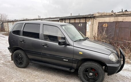 Chevrolet Niva I рестайлинг, 2005 год, 325 000 рублей, 3 фотография