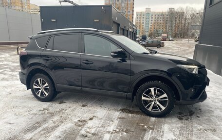 Toyota RAV4, 2018 год, 2 500 000 рублей, 5 фотография