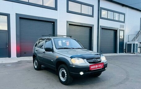 Chevrolet Niva I рестайлинг, 2010 год, 629 000 рублей, 8 фотография