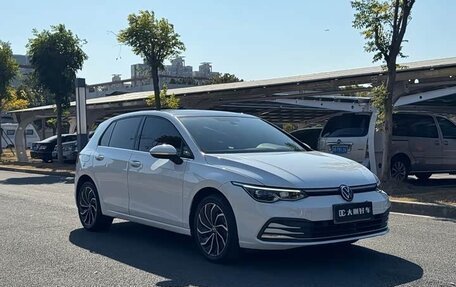 Volkswagen Golf VIII, 2021 год, 1 510 000 рублей, 2 фотография