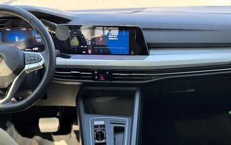 Volkswagen Golf VIII, 2021 год, 1 510 000 рублей, 12 фотография