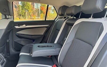 Volkswagen Golf VIII, 2021 год, 1 510 000 рублей, 21 фотография