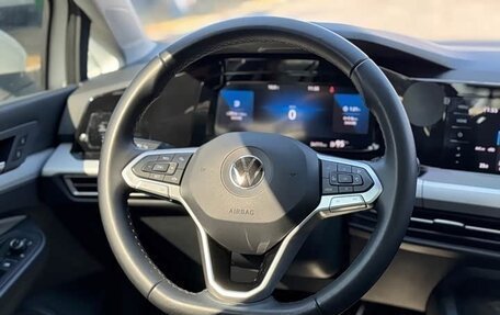 Volkswagen Golf VIII, 2021 год, 1 510 000 рублей, 17 фотография