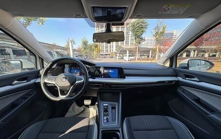 Volkswagen Golf VIII, 2021 год, 1 510 000 рублей, 22 фотография