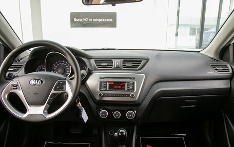 KIA Rio III рестайлинг, 2016 год, 979 000 рублей, 17 фотография