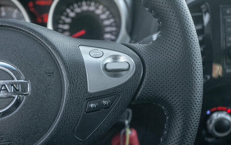 Nissan Juke II, 2011 год, 998 000 рублей, 12 фотография