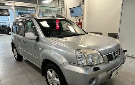 Nissan X-Trail, 2004 год, 555 000 рублей, 2 фотография