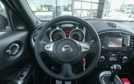Nissan Juke II, 2011 год, 998 000 рублей, 19 фотография
