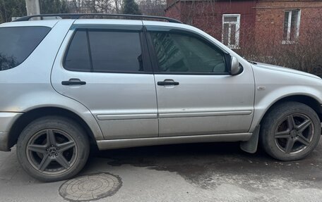 Mercedes-Benz M-Класс, 2000 год, 500 000 рублей, 3 фотография