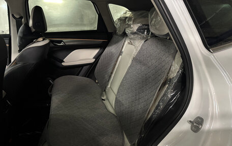 Haval Jolion, 2023 год, 1 900 000 рублей, 4 фотография