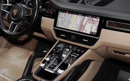 Porsche Cayenne III, 2018 год, 5 690 000 рублей, 15 фотография